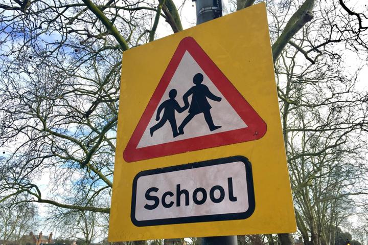 school crossing 950