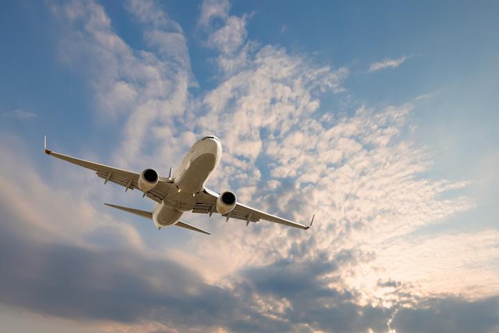 Image of an aeroplane in the sky