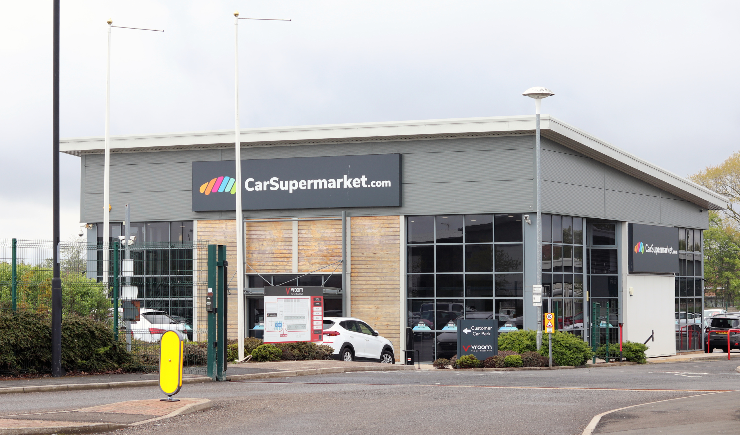 Car supermarket dealership